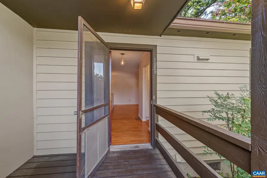 1259 Branchlands Dr, Charlottesville, VA 22901 - #2