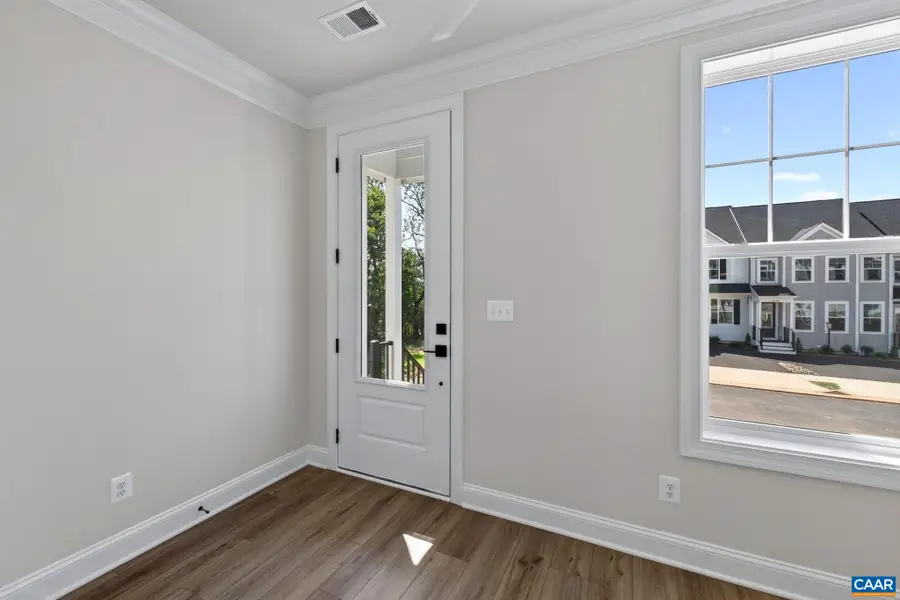 2233 Leeham St, Crozet, VA 22932 - #3