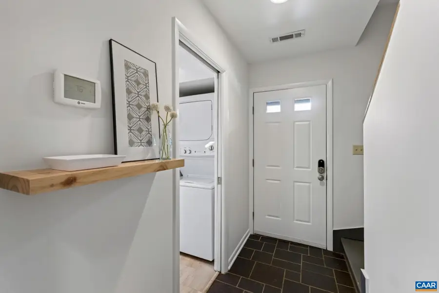 718 Merion Greene, Charlottesville, VA 22901 - #3