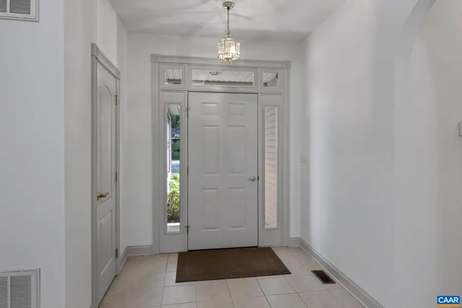 14 Cliftwood Rd, Palmyra, VA 22963 - #3