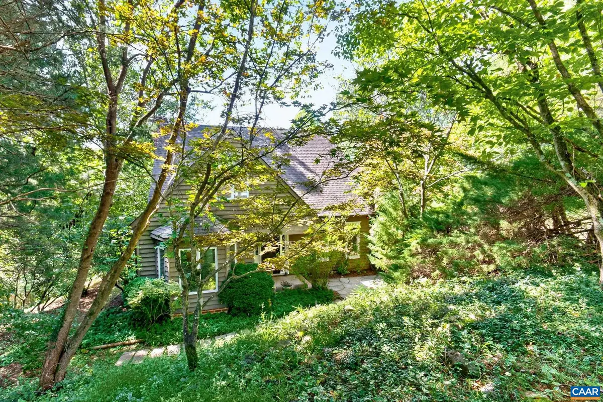 1381 Gristmill Dr, Charlottesville, VA 22902 - #1