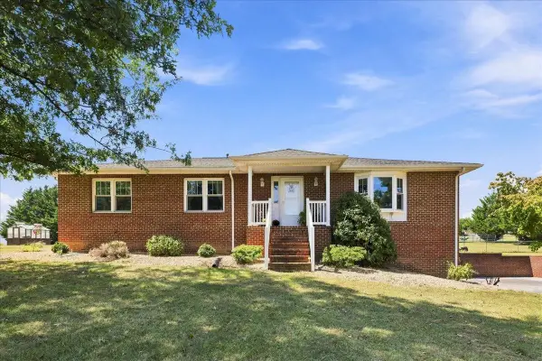 1821 White Hill Rd, Stuarts Draft, VA 24477
