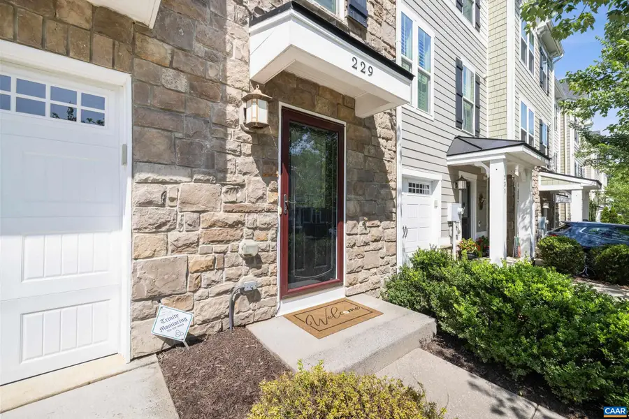 229 Pebble Beach Ct, Charlottesville, VA 22901 - #3