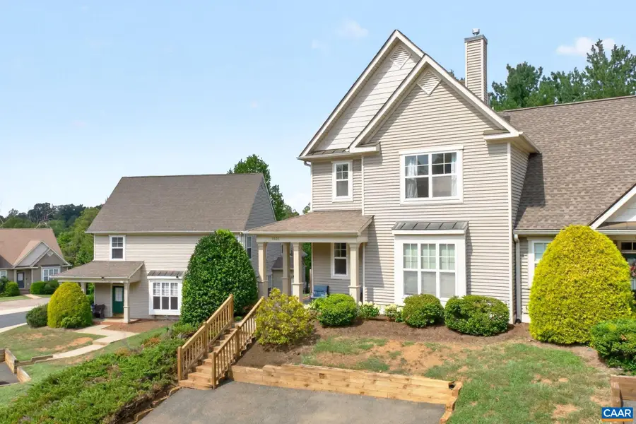 1332 Stoney Ridge Rd, Charlottesville, VA 22902 - #2