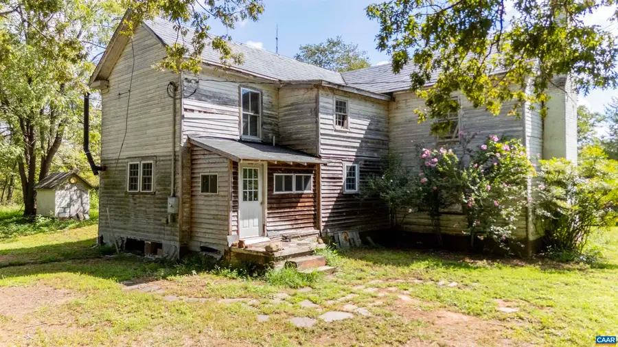 155 Roachs Ln, Dillwyn, VA 23936 - #3