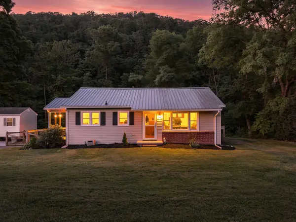 1299 Hankey Mountain Hwy, Churchville, VA 24421