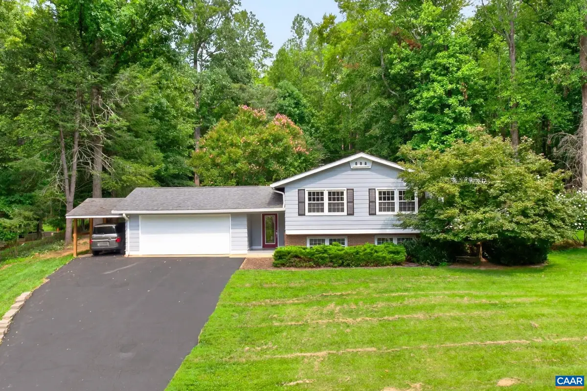 116 Vincennes Rd, Charlottesville, VA 22911 - #1