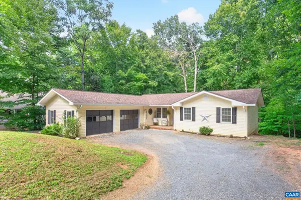 13 Horseback Ln, Palmyra, VA 22963