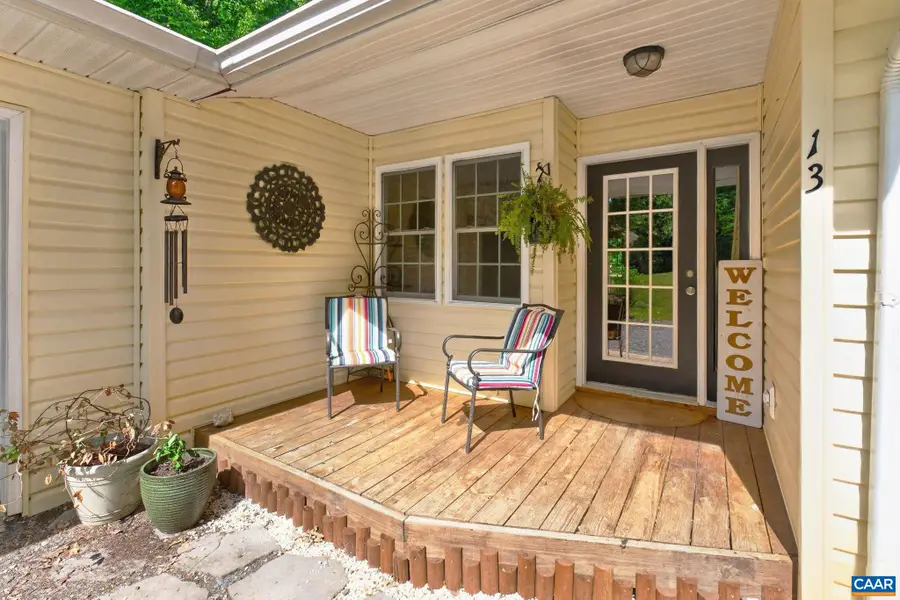 13 Horseback Ln, Palmyra, VA 22963 - #3
