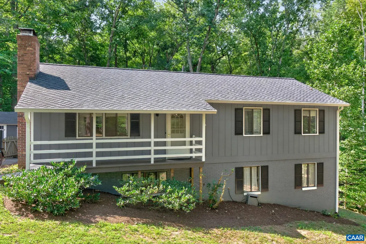 218 Pineridge Ln, Charlottesville, VA 22911 - #1