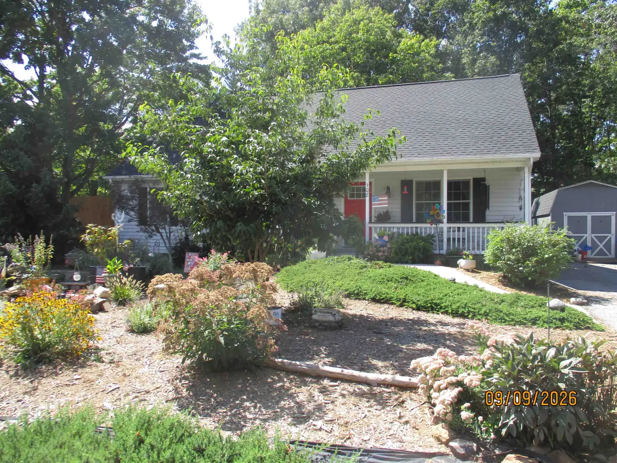 108 Canton Ln, Stuarts Draft, VA 24477 - #1