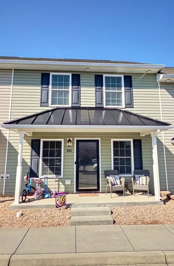 803 Carson Cir, Grottoes, VA 24441