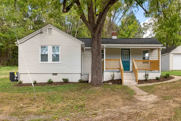 1808 Shenandoah Ave, Waynesboro, VA 22980