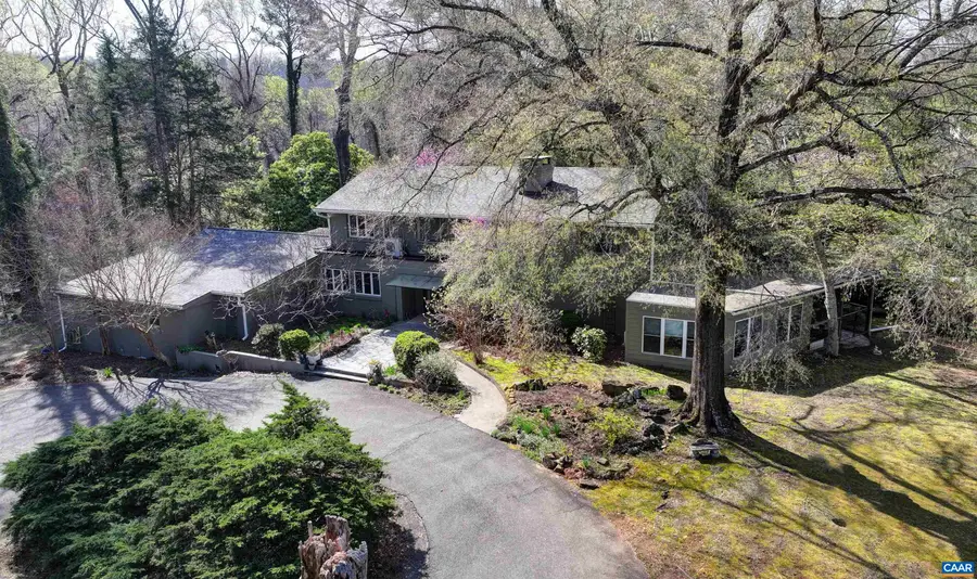 23 Old Farm Rd, Charlottesville, VA 22903 - #2