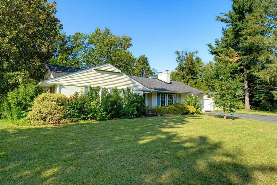 1217 Meadowbrook Rd, Waynesboro, VA 22980 - #3