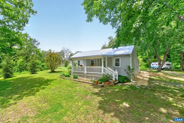 3867 Rolling Rd, Scottsville, VA 24590