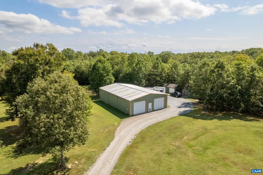 3999 Shores Rd, Palmyra, VA 22963 - #2