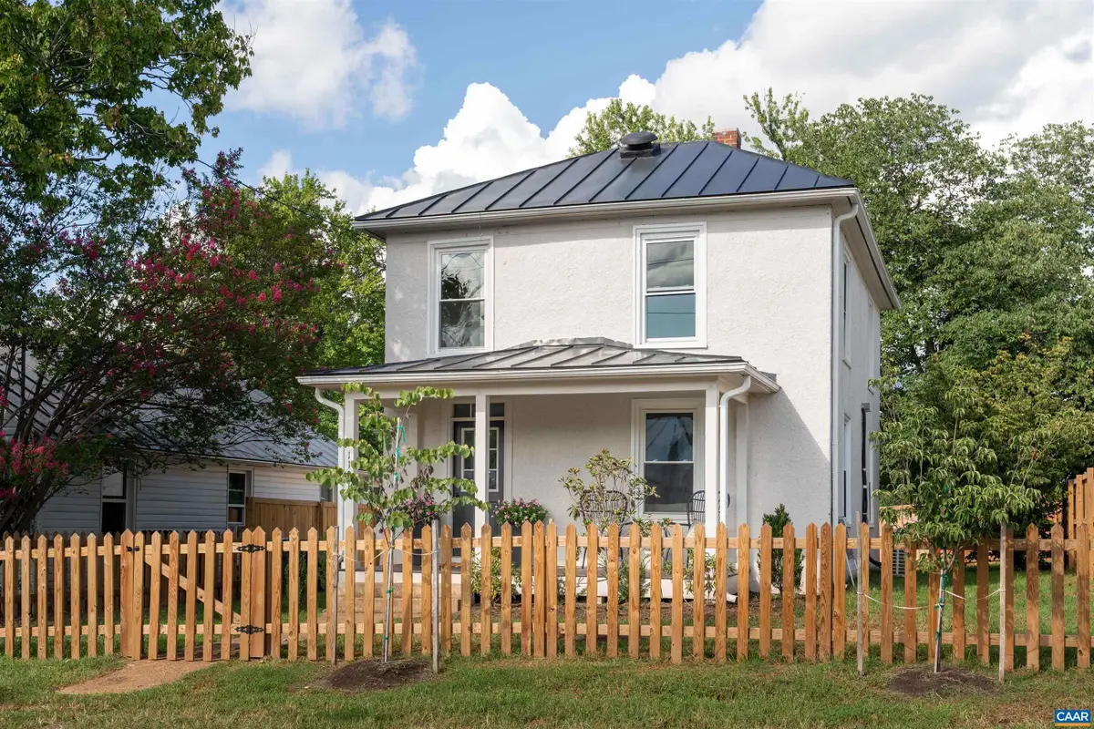 1107 Myrtle St, Charlottesville, VA 22902 - #1