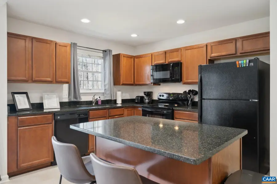 6268 Jefferson Mill Rd, Scottsville, VA 24590 - #2