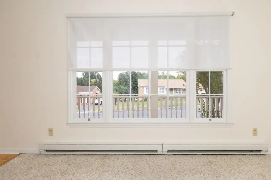 322 Ann St, Staunton, VA 24401 - #3
