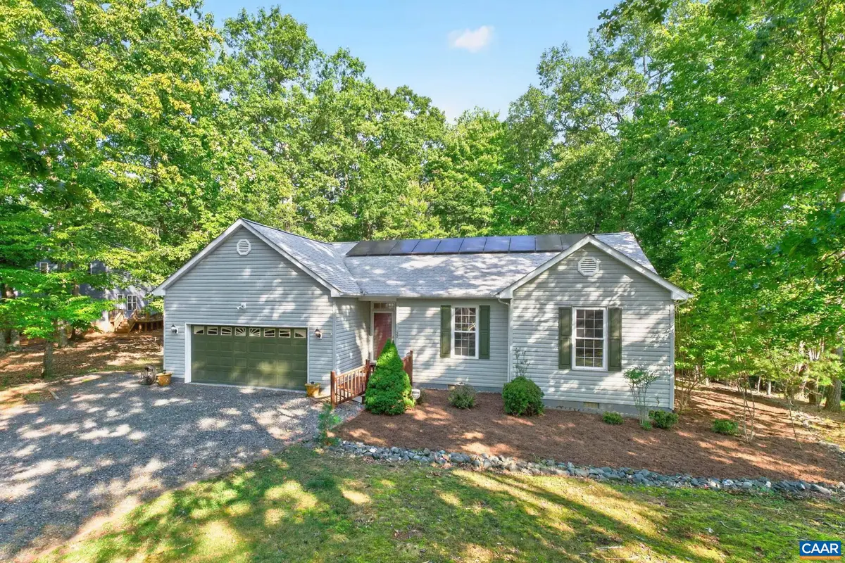 32 Woodlawn Dr, Palmyra, VA 22963 - #1