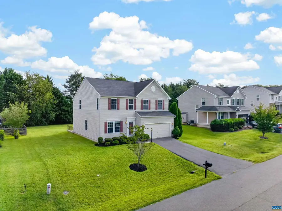 153 Larchmont Cir, Ruckersville, VA 22968 - #3