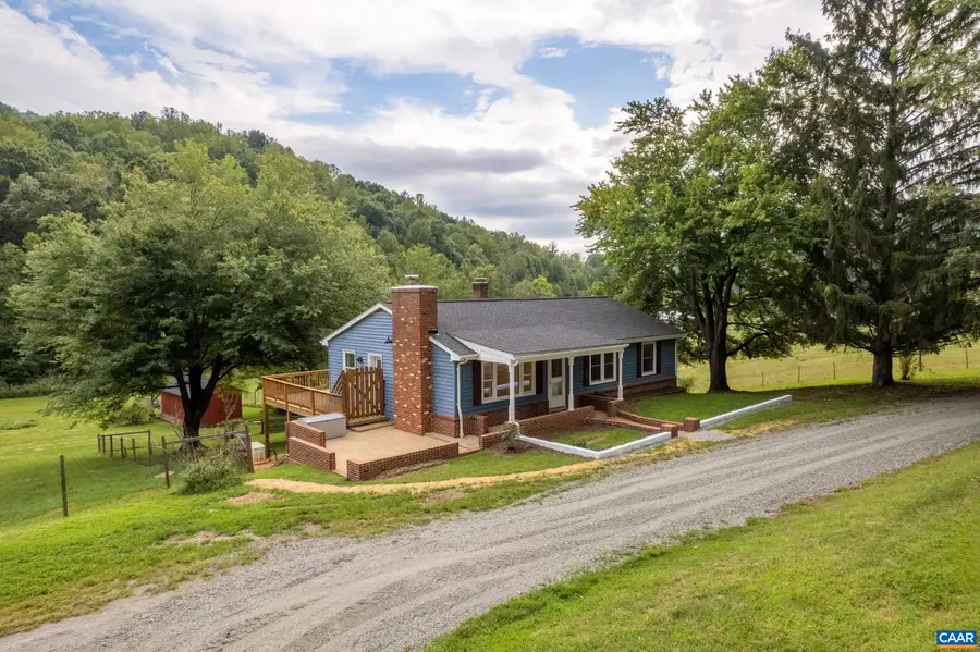 2261 Locust Hollow Rd, Charlottesville, VA 22903 - #2