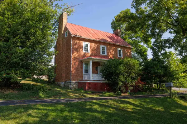 168 Lambert Ln, Waynesboro, VA 22980