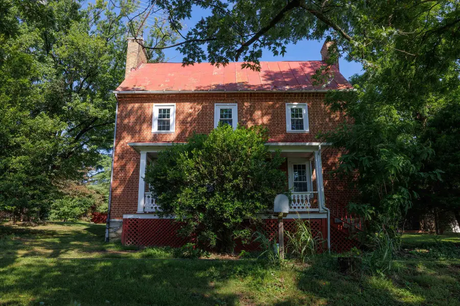 168 Lambert Ln, Waynesboro, VA 22980 - #2