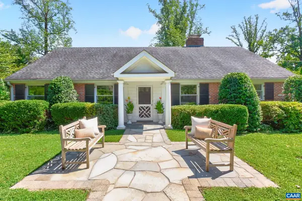 104 Buckingham Rd, Charlottesville, VA 22903