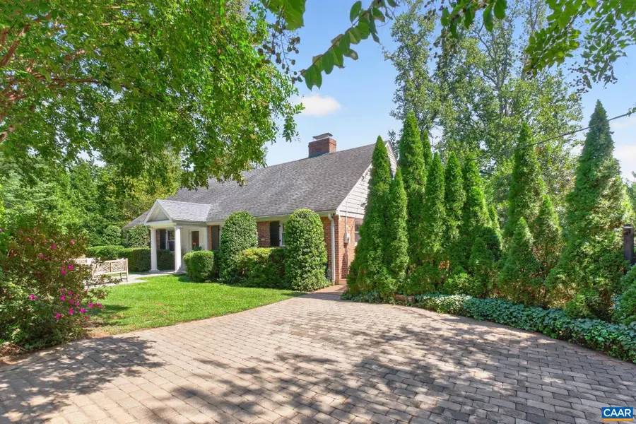 104 Buckingham Rd, Charlottesville, VA 22903 - #2