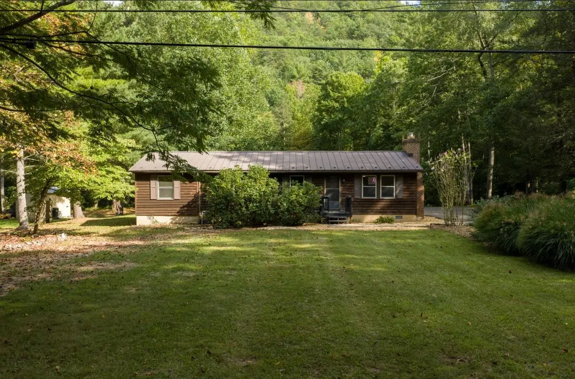 9429 Briery Branch Rd, Dayton, VA 22821 - #1