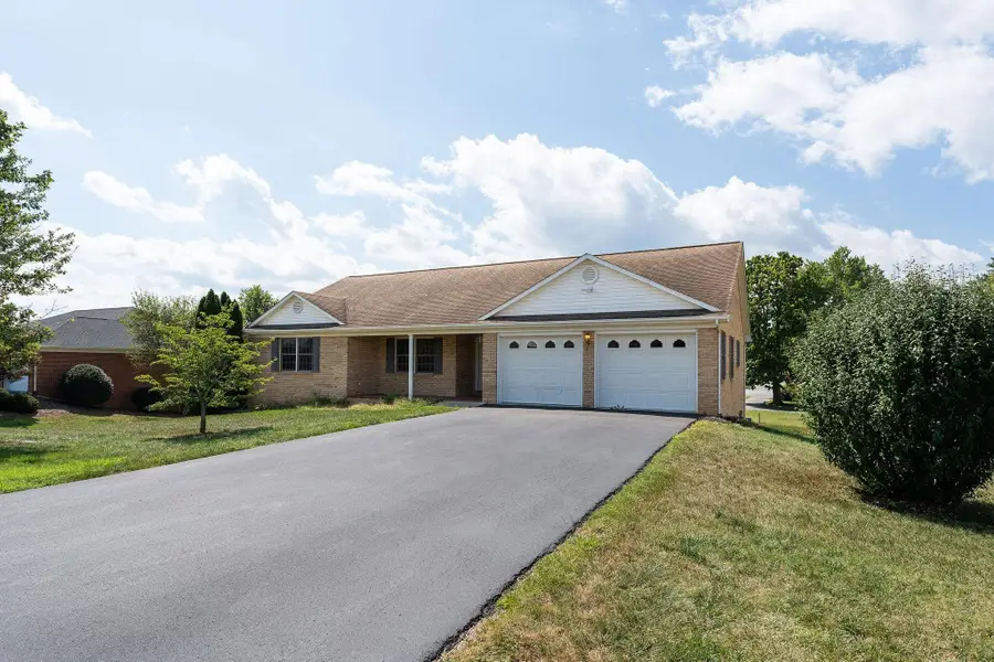 97 Gloucester Rd, Stuarts Draft, VA 24477 - #2