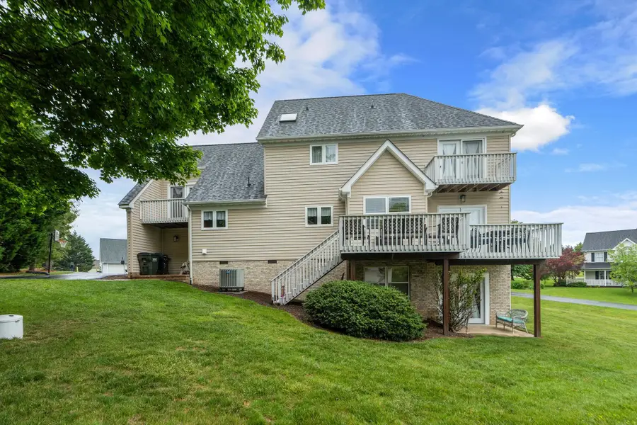 25 Fesha Ln, Fishersville, VA 22939 - #3