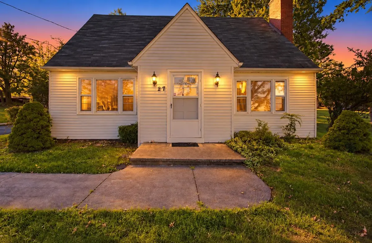 27 Middle River Dr, Verona, VA 24482 - #1