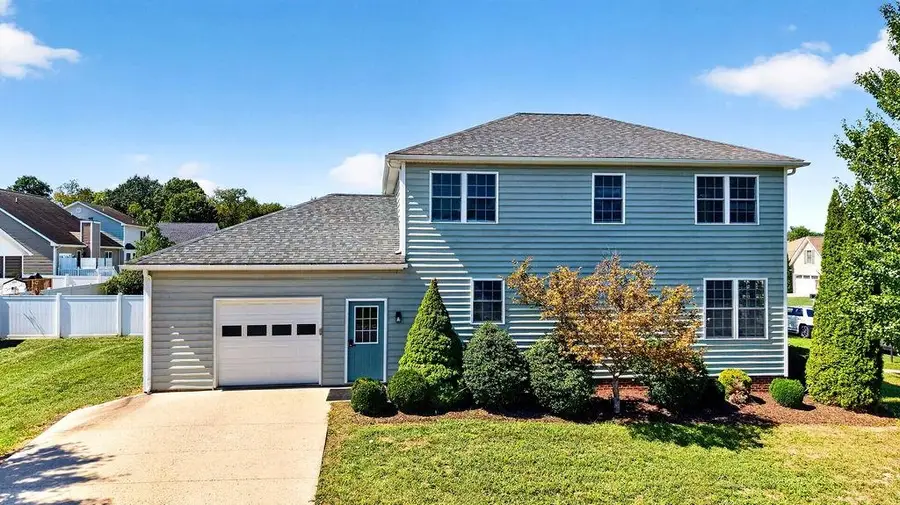 1096 Pendleton Dr, Waynesboro, VA 22980 - #3
