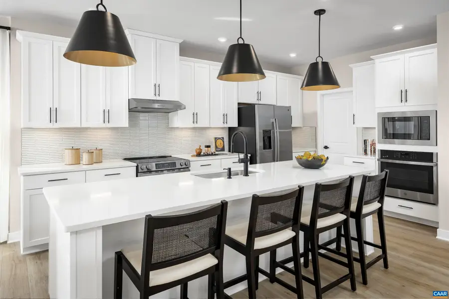 35 Butterfield Ln, Keswick, VA 22947 - #2
