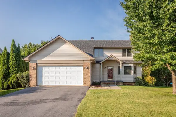821 Honeysuckle Ln, Harrisonburg, VA 22802