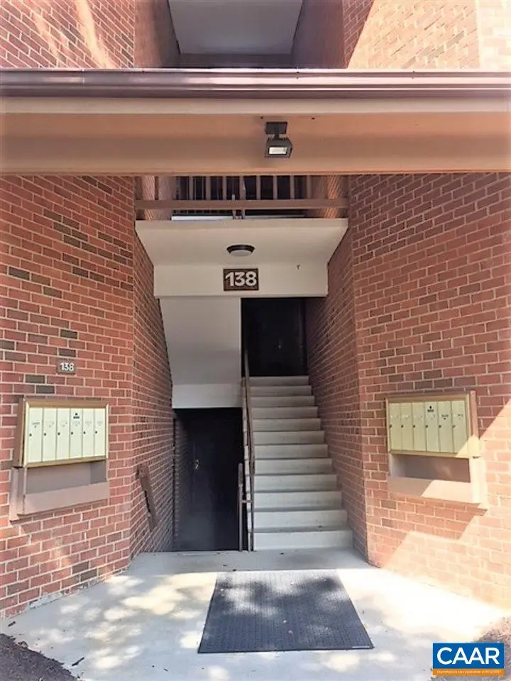 138 Green Turtle Ln, Charlottesville, VA 22901 - #2