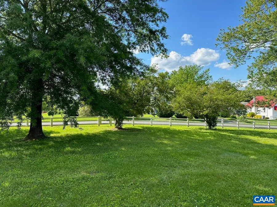 5420 Old Barboursville Rd, Barboursville, VA 22923 - #2