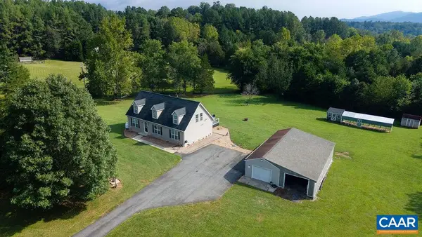 676 Rockfish School Ln, Afton, VA 22920