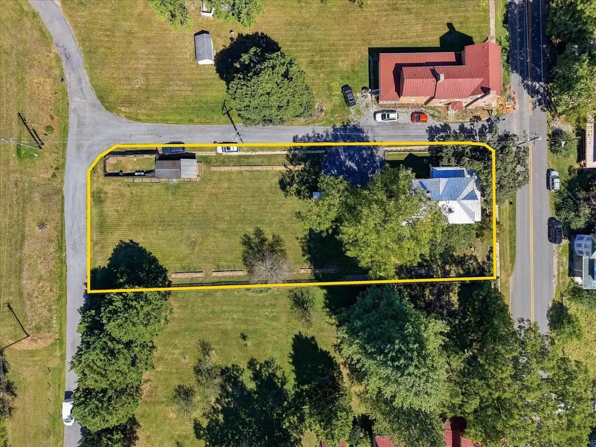 2685 Brownsburg Tpke, Walkers Creek, VA 24415 - #1