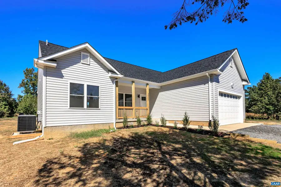 4805 Indian Creek Rd, Mineral, VA 23117 - #2
