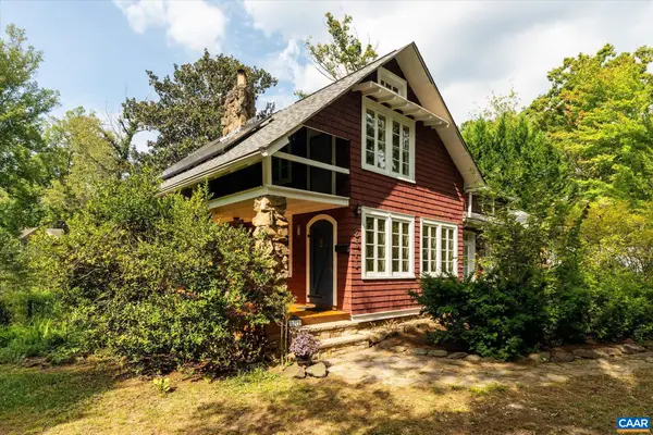 2513 Woodland Dr, Charlottesville, VA 22903