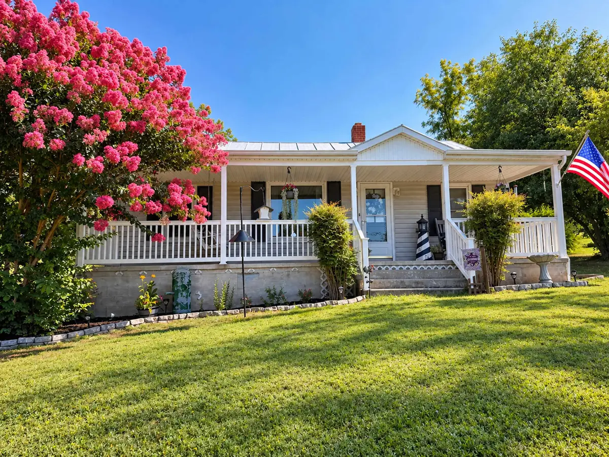 2364 Mayland Rd, Broadway, VA 22815 - #1