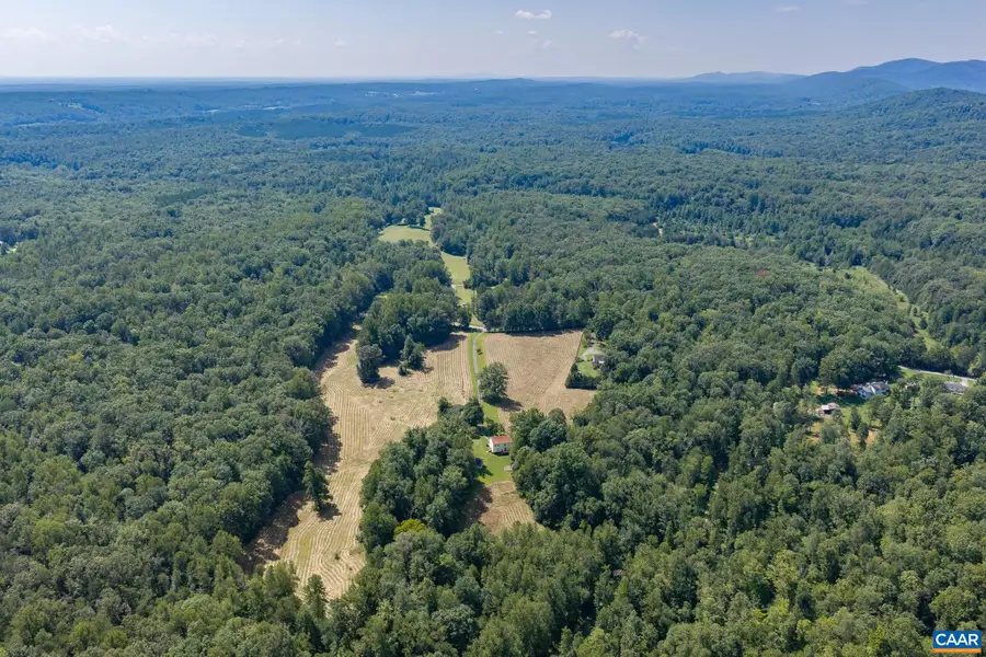 3595 E Red Hill Rd, Charlottesville, VA 22903 - #3