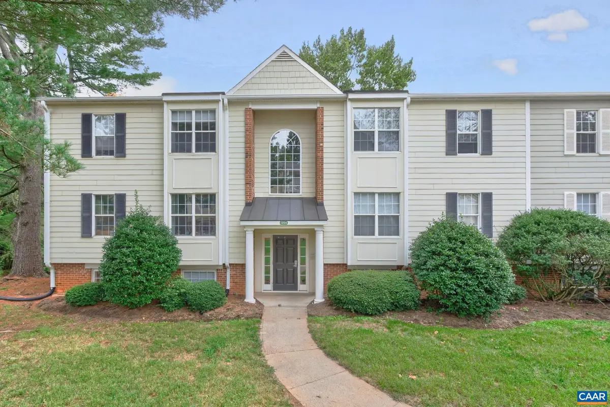 1254 Villa Ln, Charlottesville, VA 22903 - #1