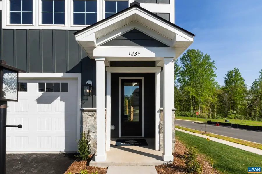 41 Marcella St, Charlottesville, VA 22911 - #3
