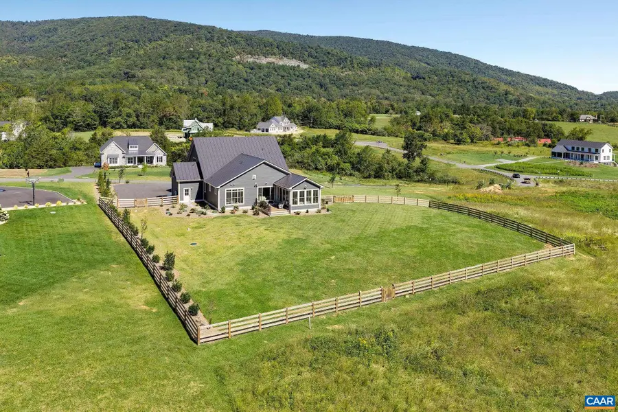 2020 Stockton Creek Ln, Afton, VA 22920 - #3