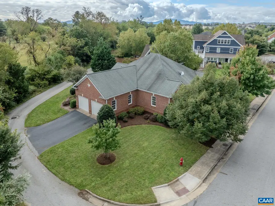 664 Haden Ln, Crozet, VA 22932 - #3